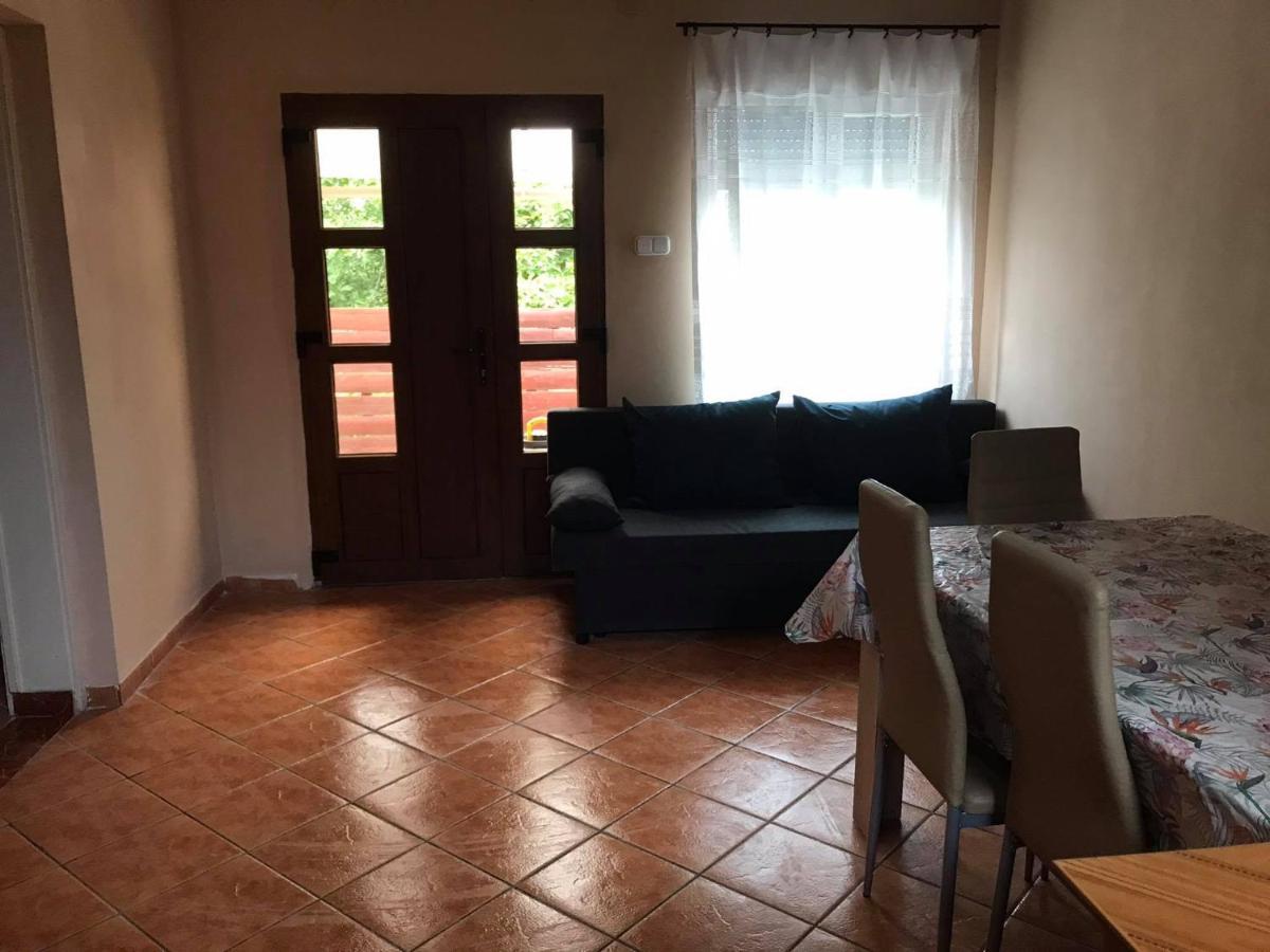 Tahiti Apartman Lejlighed Hajdúszoboszló Eksteriør billede