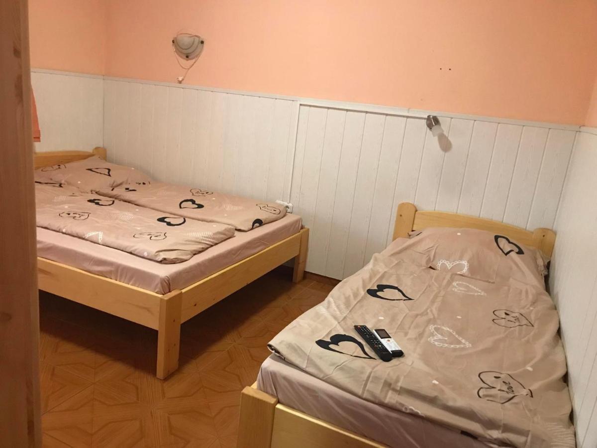 Tahiti Apartman Lejlighed Hajdúszoboszló Eksteriør billede
